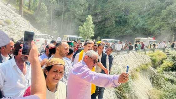 An alternative route will soon be built in Seripul.