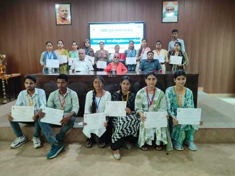 Students scoring highest marks in Masters were honoured.