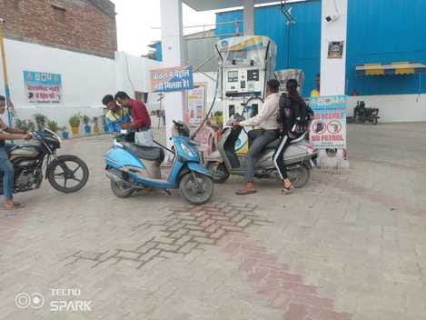 The campaign remained confined to papers for the entire month, with only 236 vehicles challaned.The campaign remained confined to papers for the entire month, with only 236 vehicles challaned.