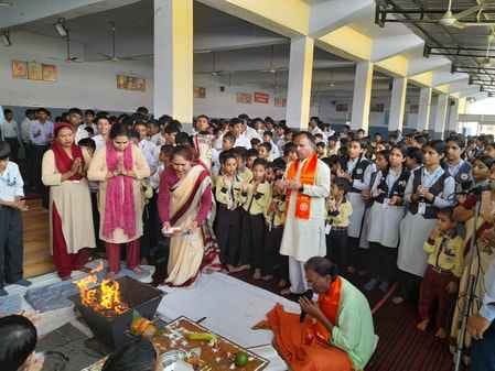 Kanya pujan was performed on Maha Ashtami