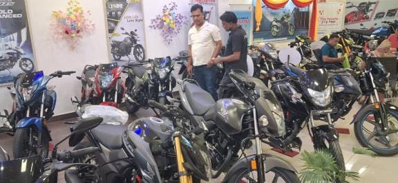 Money Diwali in the auto sector...vehicle sales increased by 40%