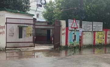 Two hours of heavy rain leaves roads submerged