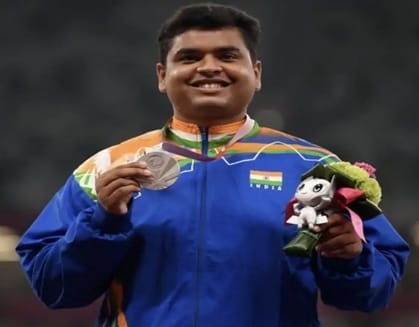 Yogesh won the silver medal in the discus throw with a distance of 42.49 meters.