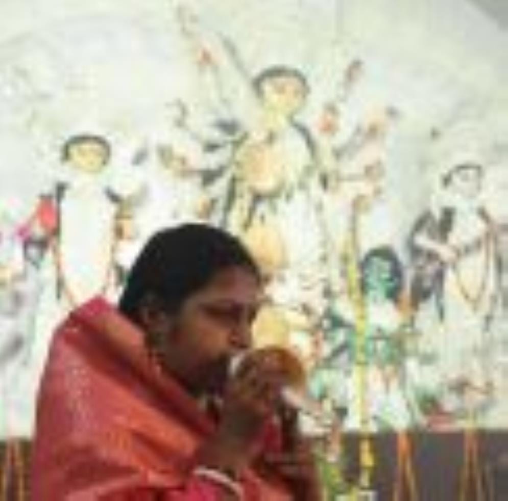With the Ashtami puja, chants of Mother Goddess resonated in the temples.