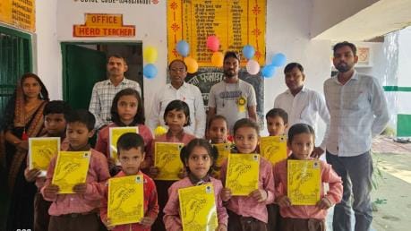 Honoring students who have made outstanding contributions