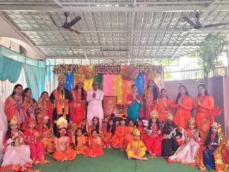 Vijayadashami celebrated at Little Flowers School