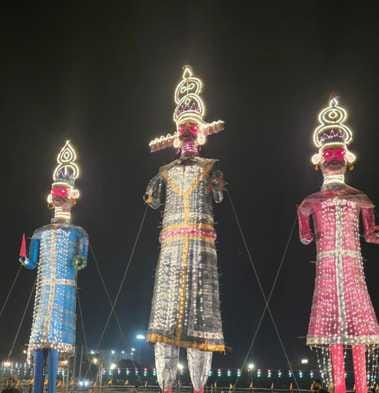 Ravana's family... this time a 100 feet tall effigy will be burnt