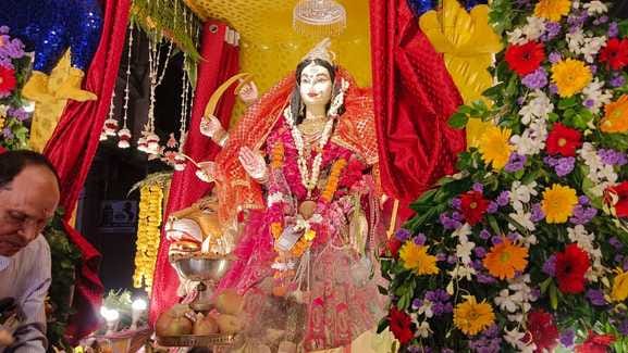 The tableau of Lord Hari-Har meeting was the center of attraction.
