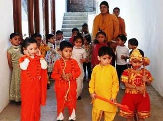 Dussehra celebrated at Sanrak Play School, Gumma