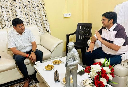 Siddharthnagar News: MLA held a meeting with officials regarding Dussehra
