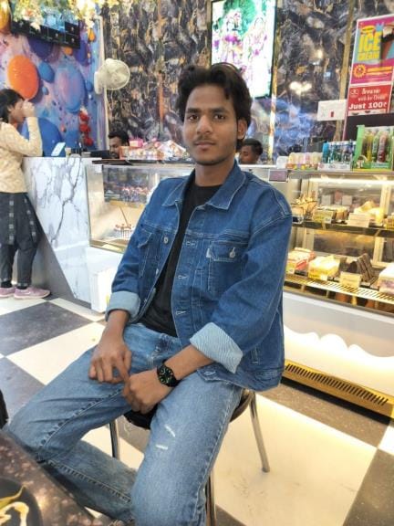 B.Tech student hanged himself to death