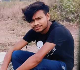 The body of a youth who had gone to bathe in Betwa with his friends was found after 24 hours.