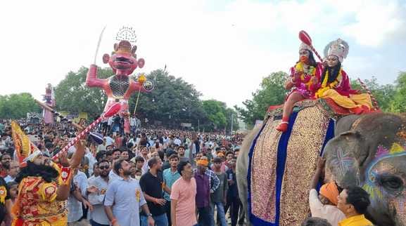 As soon as the arrow hit, the effigy burned to ashes, Jai Shri Ram echoed.