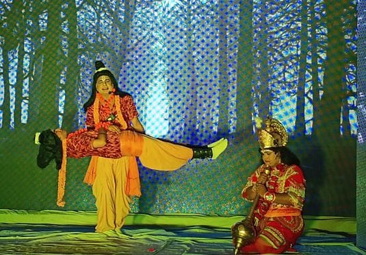 Laxman fell unconscious after being hit by the Shakti arrow.