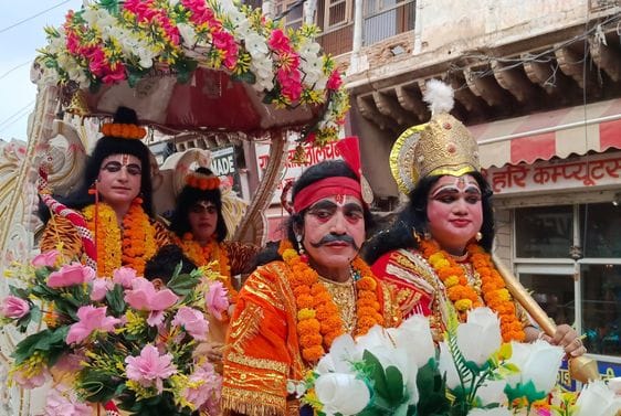 As soon as the arrow hit Ravana's navel, people started cheering for Lord Rama.