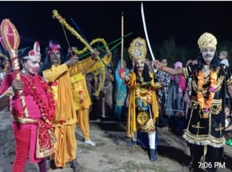 As soon as Ravana was killed, there were cheers for Shri Ram.