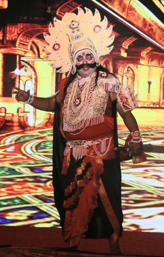 Today, the Ram-Ravana war will be depicted through a laser show, Ravana will be burnt at 32 places.
