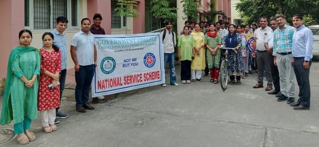Students gave the message of cleanliness through cycle rally