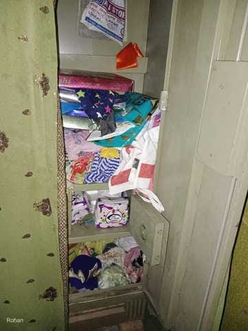 Jewellery worth lakhs stolen after breaking the lock of a closed house