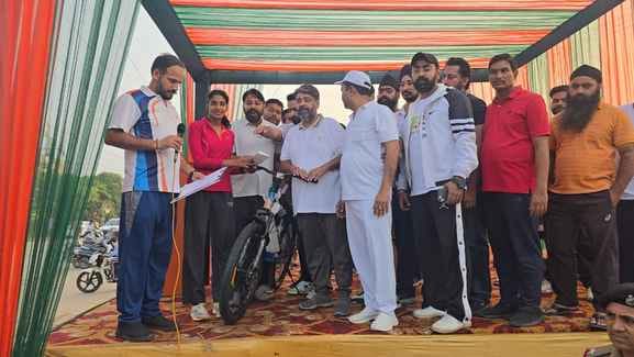 Youth ran in Namo Yuva Run Marathon and gave the message of fitness.