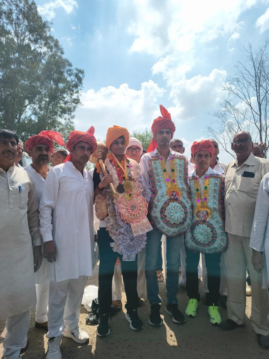 medal winner abhinav welcomed