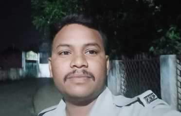 घायल आरक्षक जयप्रकाश शीराम।