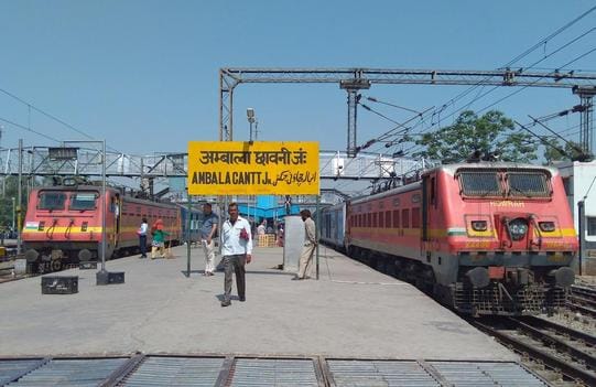 Railways to cancel 32 trains and curtail operation period of 20 due to fog