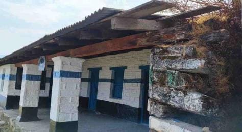 The building of Manidham Primary School is dilapidated, even the children have turned away.