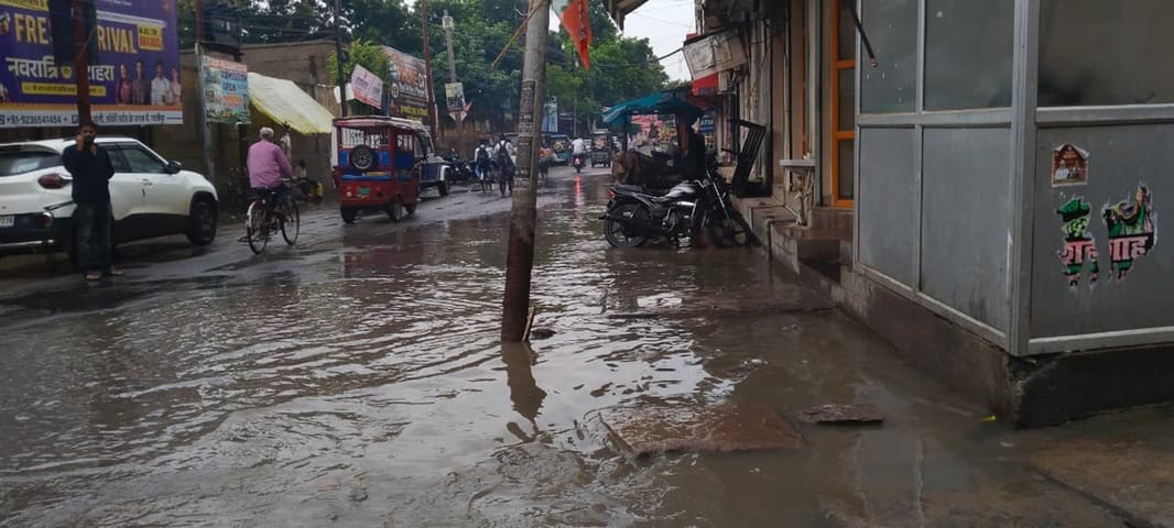 27 mm of rain fell intermittently in eight hours, the temperature dropped by three degrees.