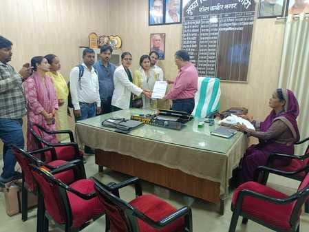 NHM workers submitted a memorandum