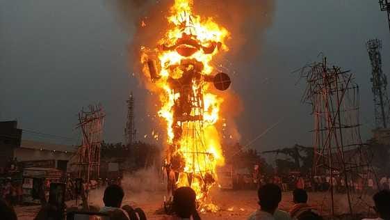 51 feet tall effigy of Ravana burnt in Sanauli