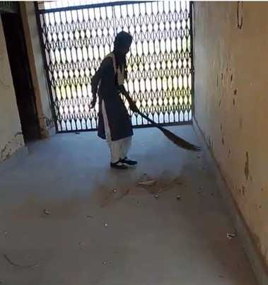 Video of a government school student being forced to sweep goes viral, villagers outraged