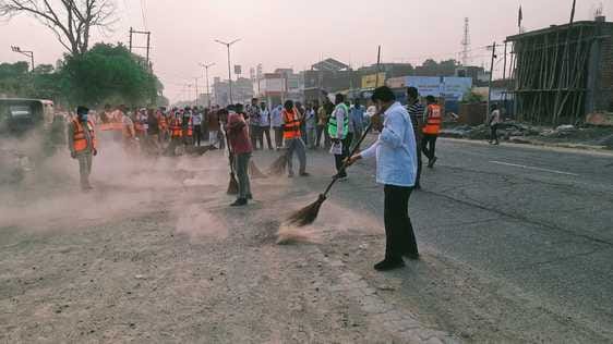 A fine of 25,000 rupees is imposed for garbage heaps