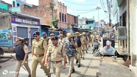 SP Rural did a walking tour in Shikohabad.