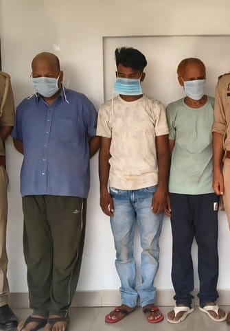 Ahmedgarh police arrested three notorious vehicle thieves