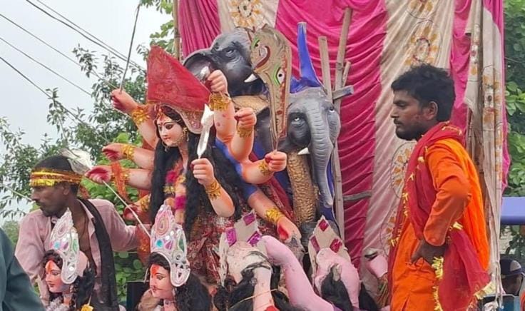 Immersion of goddess idols begins with fanfare