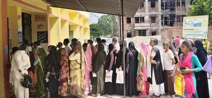 After two days off, patients flocked to the district hospital