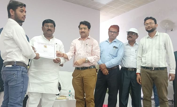 Trainees honored for their outstanding performance