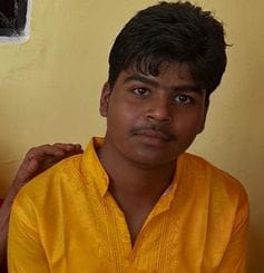 Student dies due to electric shockStudent dies due to electric shock