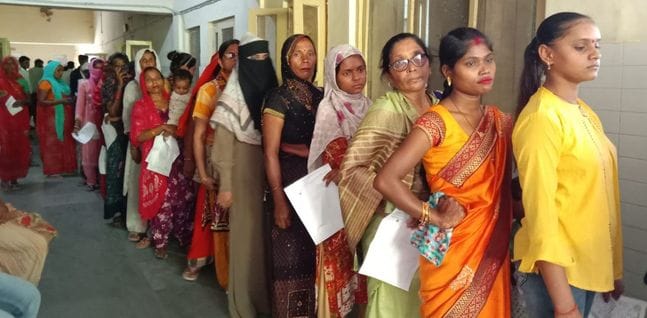 District hospital reopens after two days of holiday, crowded with patients