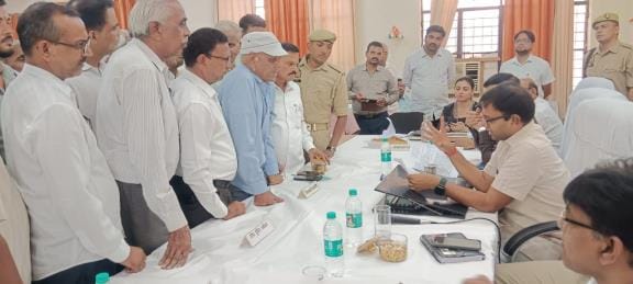 Demand to get the registry work of 70 villages done in Shikohabad