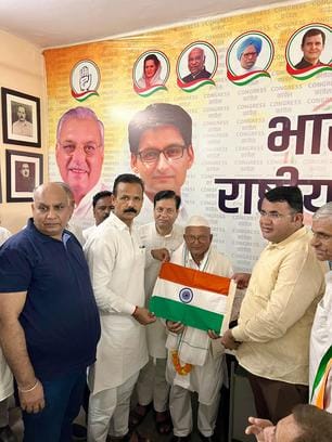 Senior Congress leader Ramesh Chand Puhal honored