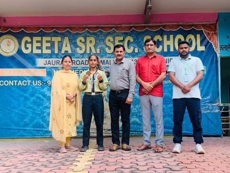 Anshika won gold medal in Pencak Silat Championship