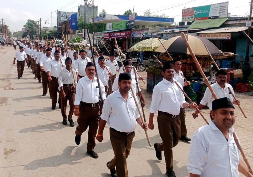 Volunteers performed arms worship and took out a procession.