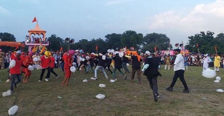 Daranagar Dussehra: The unique Kuppi war has been going on for 246 years