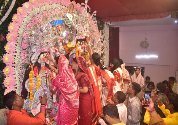 Vasantik Navratri, Gorakhpur Bengali community to install Maa Durga idol in Durgabari for the first time