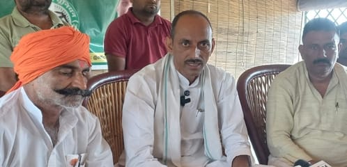 One lakh postcards will be sent to the CM for the Ganga Expressway: Digambar