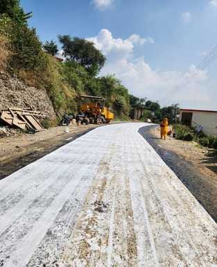 The road from Badhar to Jhanikkar via Kaiharvin will be shiny by Diwali.