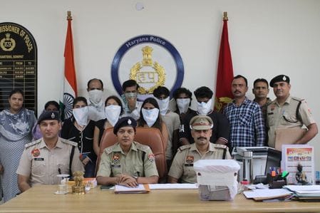 Honeytrap and blackmailing racket busted, nine people including four women arrested for extorting Rs 40 lakh