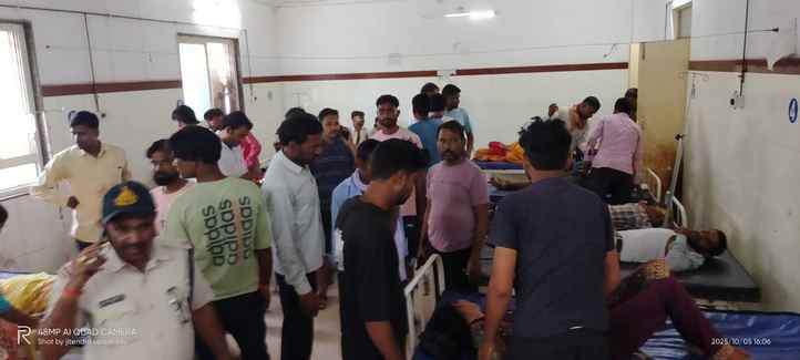 बामसोली घाटी में रविवार को भीषण सड़क हादसा हो गया।